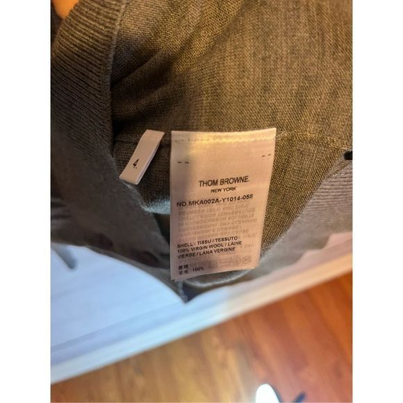 THOM BROWNE MEDIUM GREY FINE MERINO WOOL 4-BAR CREW NECK PULLOVER - Picture 10 of 10